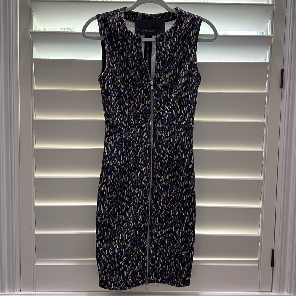 Yigal Azrouel dress stretchy scuba like material size 2